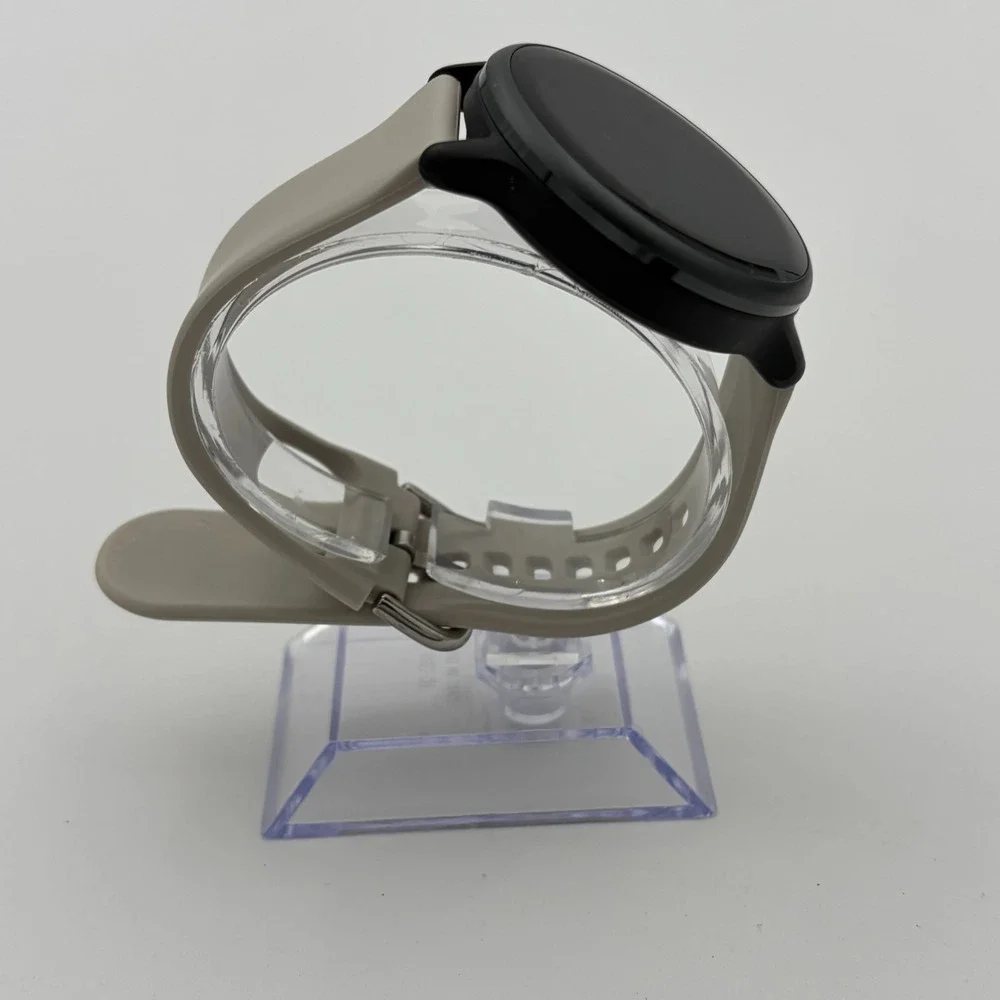 Garmin Vivoactive 6 GPS Smartwatch